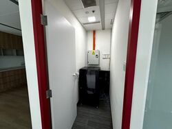 Gateway West (D7), Office #544182401